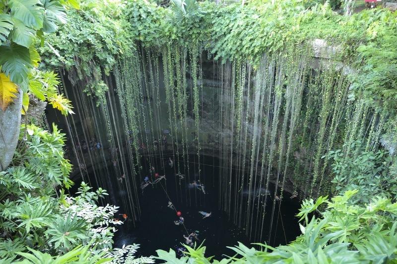 Cenote Ik Kil